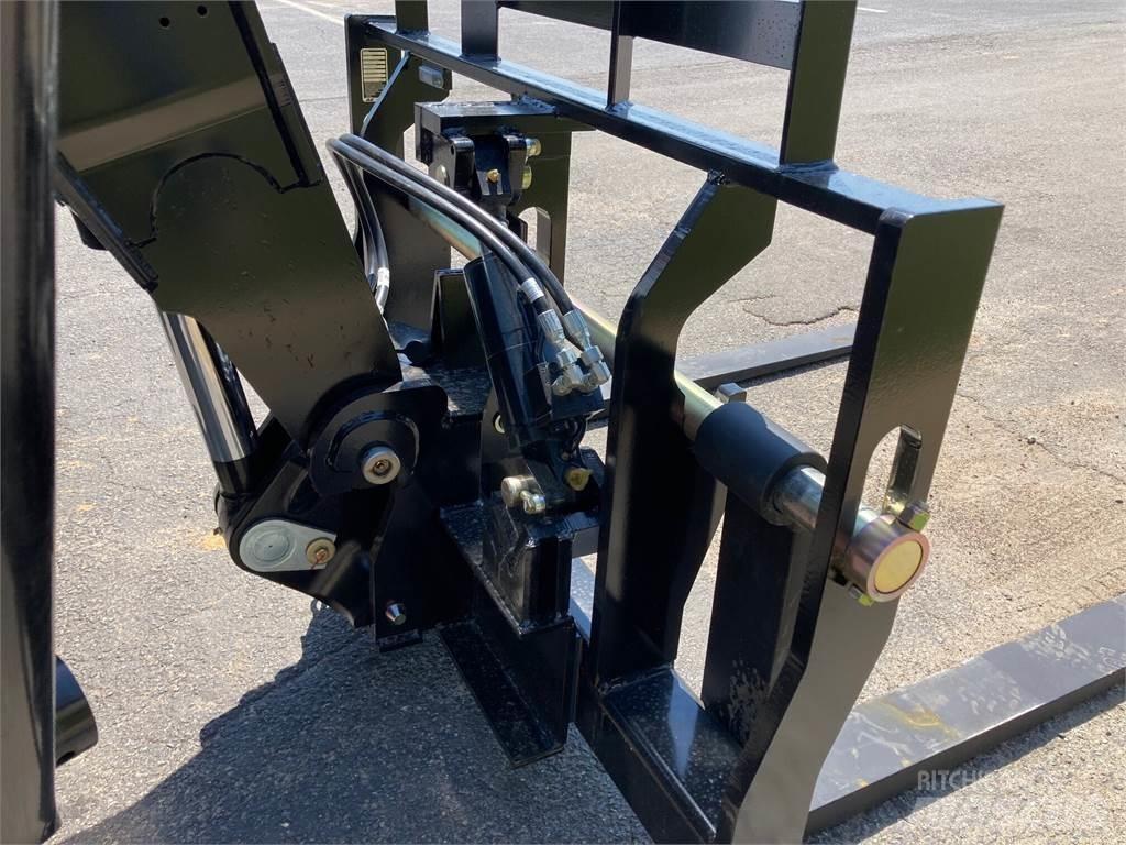 JLG 1055 Teleskopiskie manipulatori