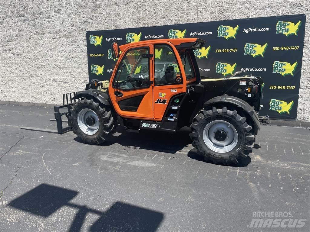 JLG 925 Teleskopiskie manipulatori