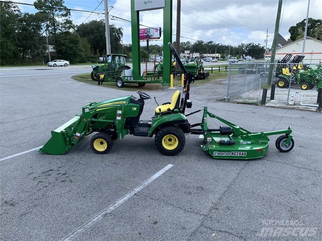 John Deere 1023E Kompaktie traktori