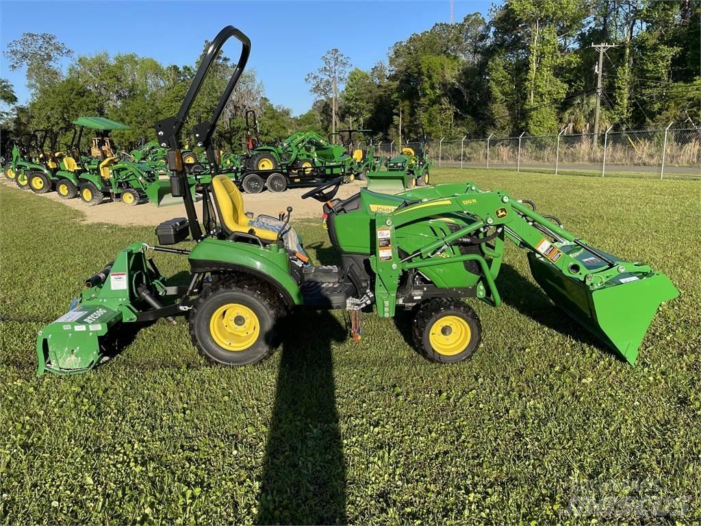 John Deere 1023E Kompaktie traktori