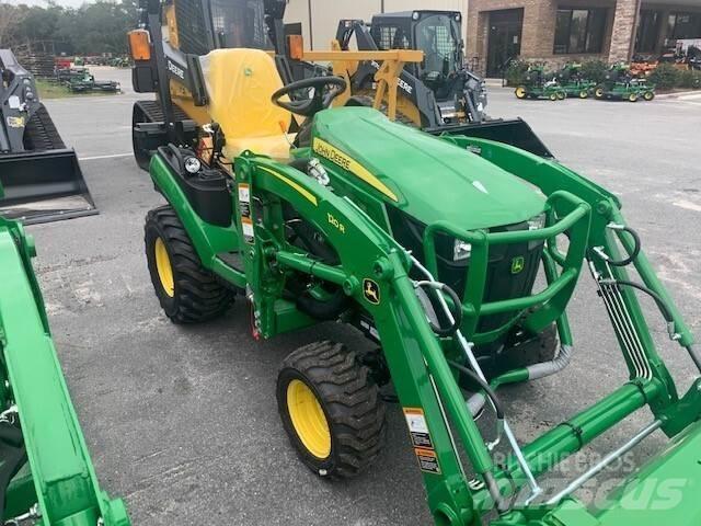 John Deere 1025R Kompaktie traktori