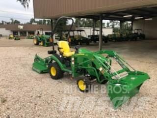 John Deere 1025R Kompaktie traktori