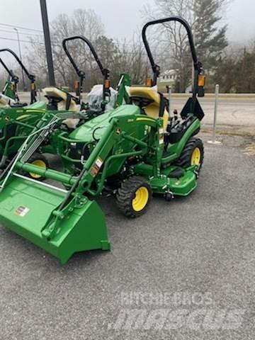 John Deere 1025R Kompaktie traktori