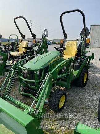 John Deere 1025R Kompaktie traktori