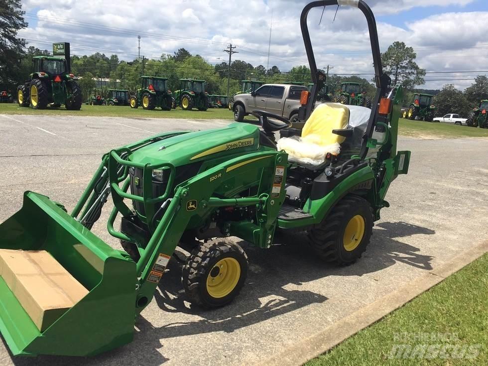 John Deere 1025R Kompaktie traktori