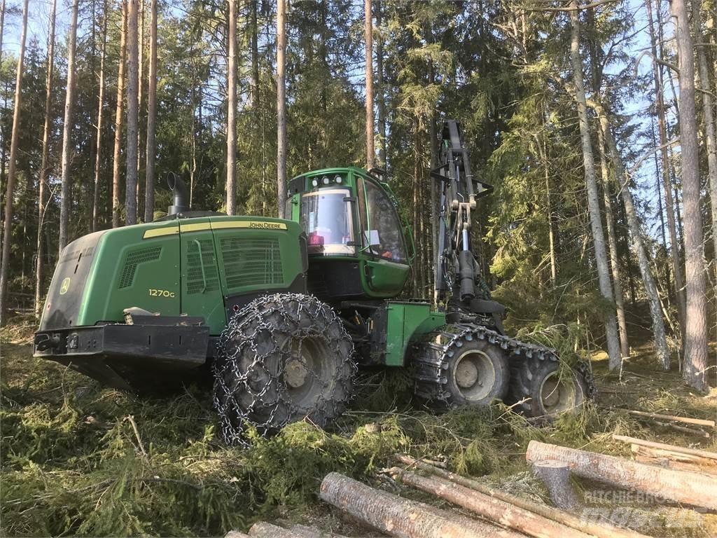 John Deere 1270G Harvesteri