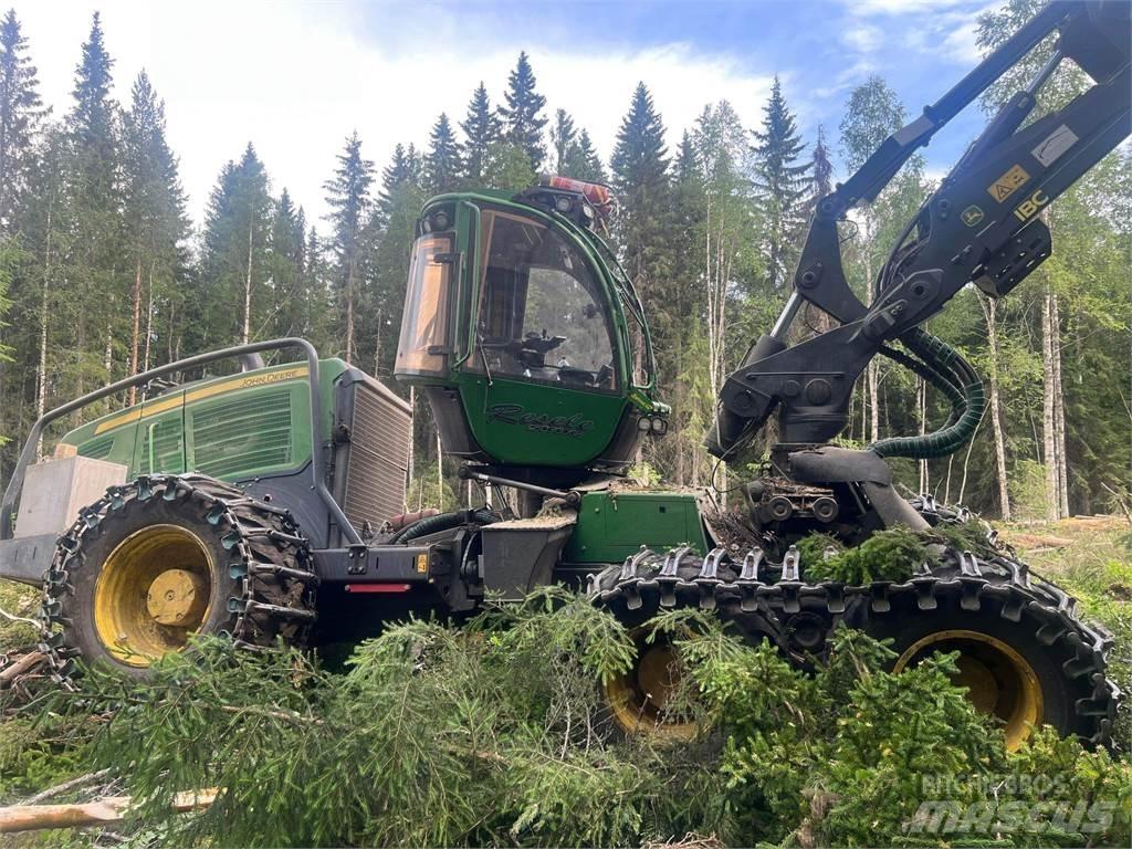 John Deere 1270G Harvesteri