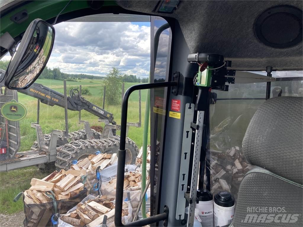 John Deere 1470G Harvesteri