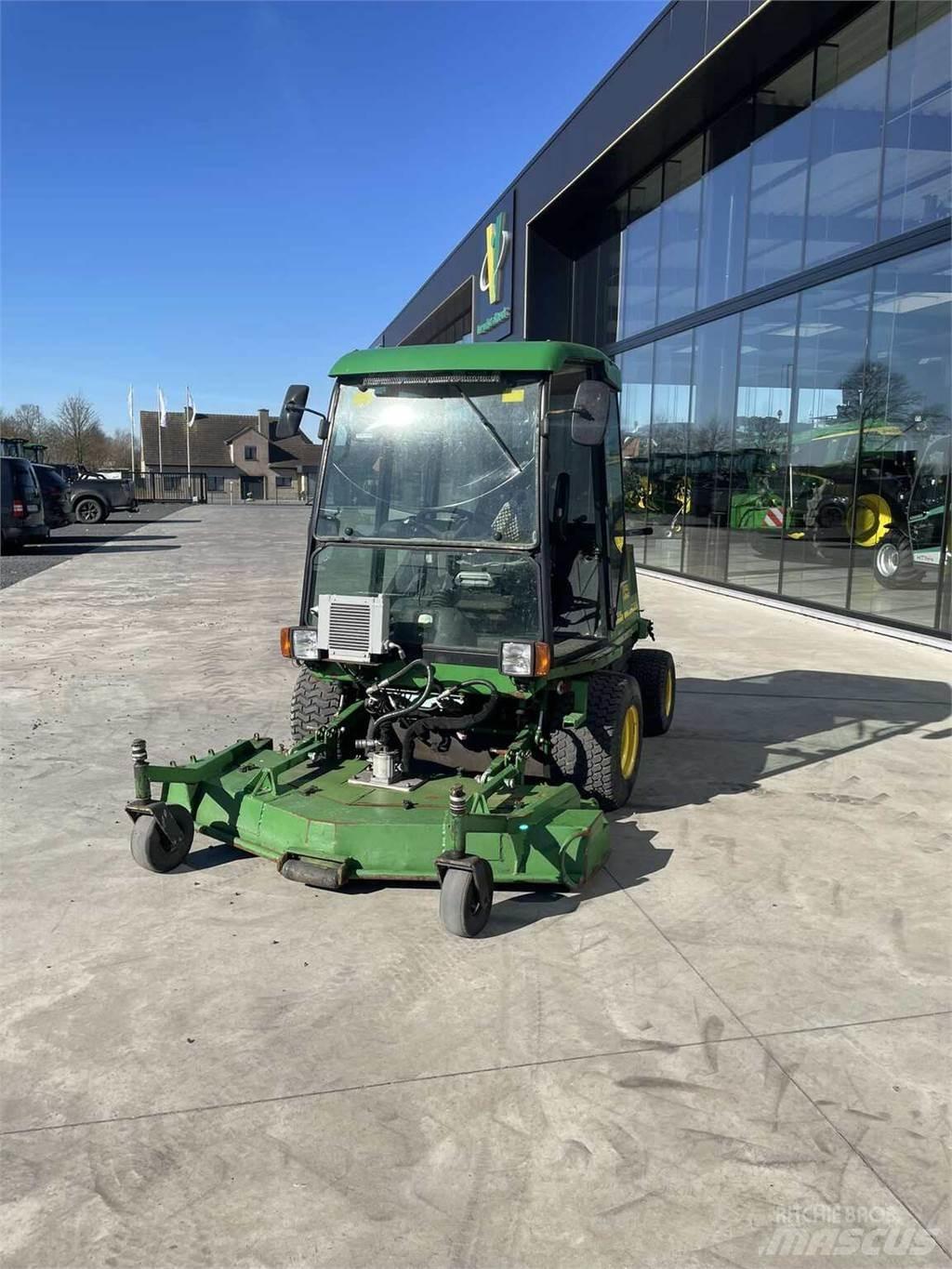 John Deere 1505 Mauriņa traktors