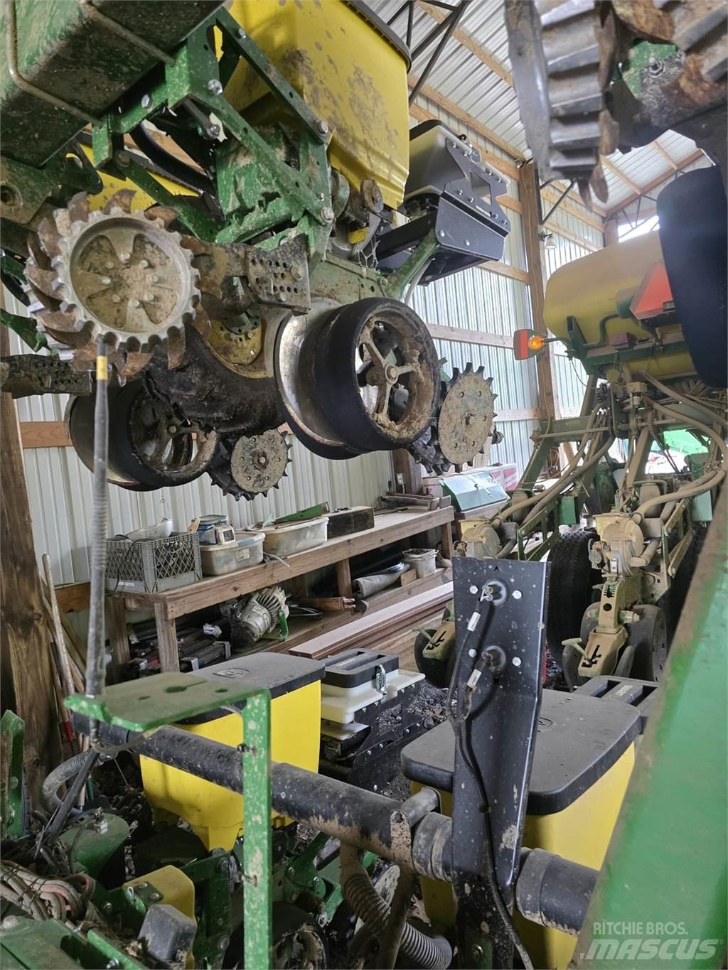 John Deere 1720 Stādāmās mašīnas