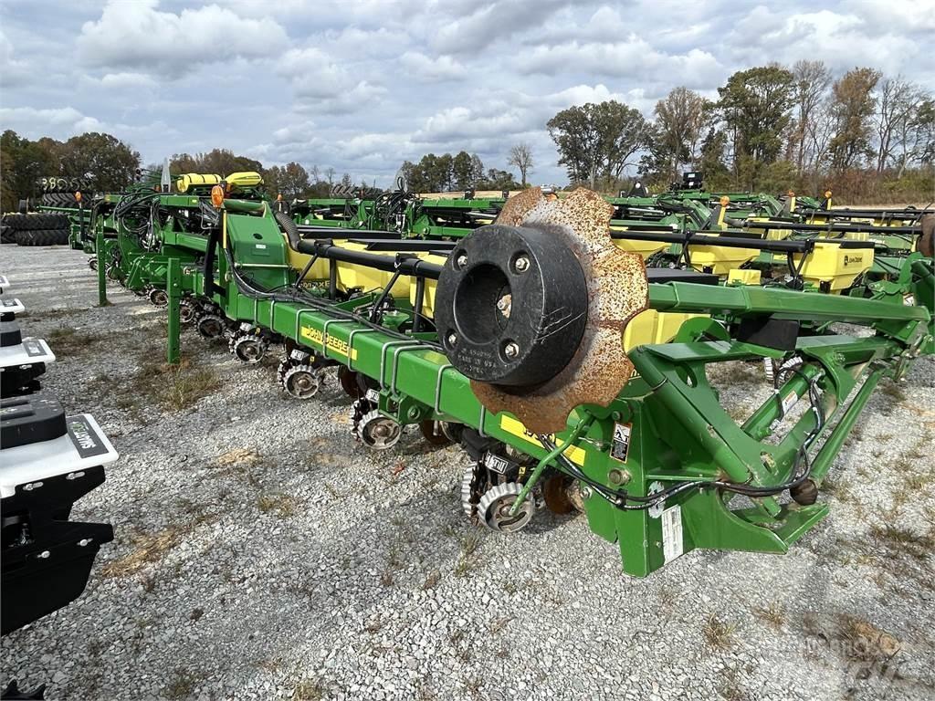 John Deere 1720 Stādāmās mašīnas
