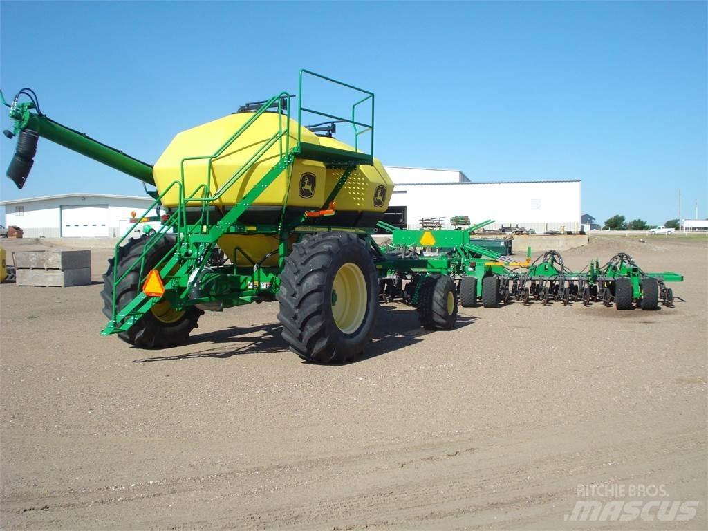 John Deere 1890 Sējmašīnas