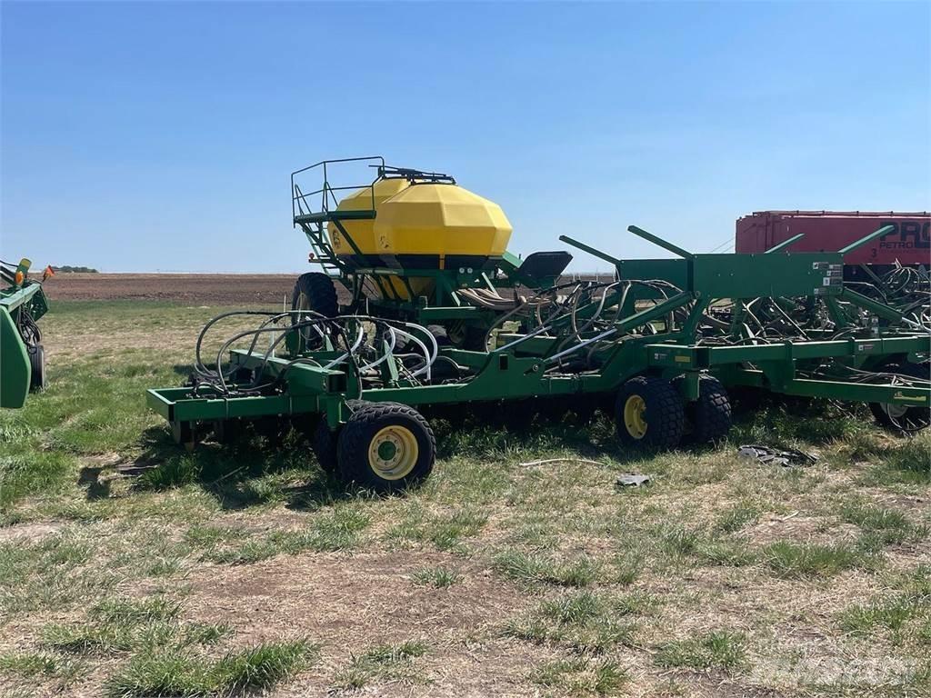 John Deere 1890 Sējmašīnas