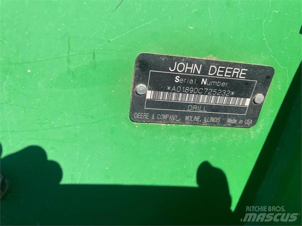 John Deere 1890 Sējmašīnas