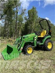 John Deere 2025R Kompaktie traktori
