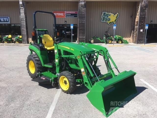John Deere 2038R Kompaktie traktori