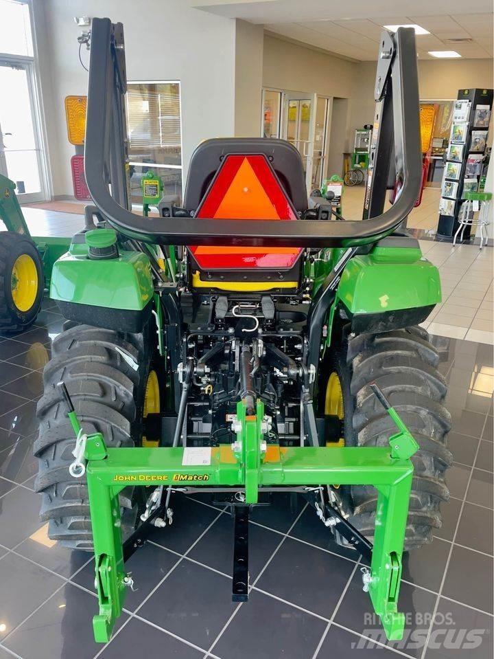 John Deere 2038R Kompaktie traktori