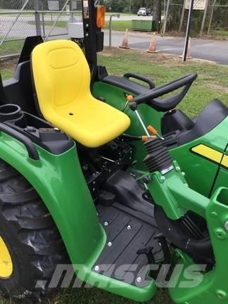 John Deere 3025E Kompaktie traktori