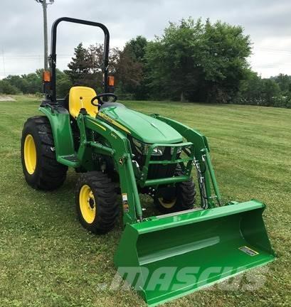 John Deere 3025E Kompaktie traktori