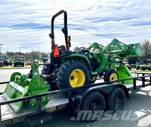 John Deere 3025E Kompaktie traktori