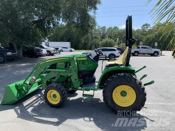 John Deere 3033R Kompaktie traktori