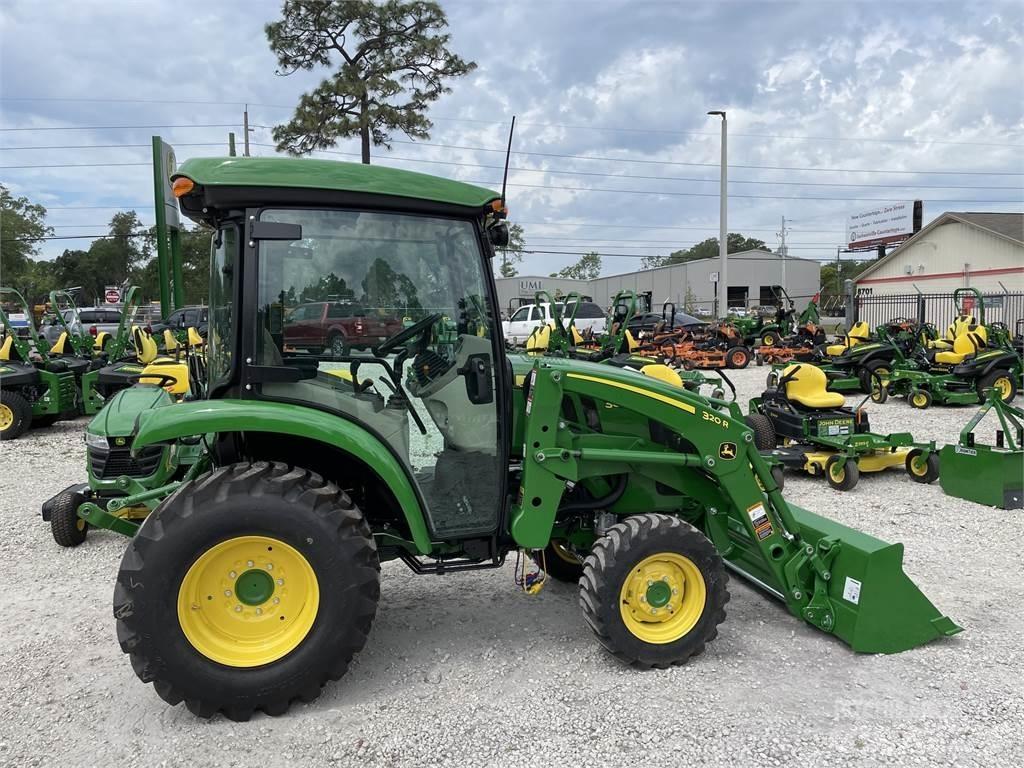 John Deere 3033R Kompaktie traktori