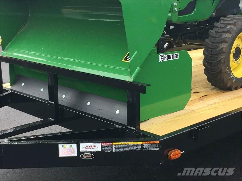 John Deere 3035D Kompaktie traktori