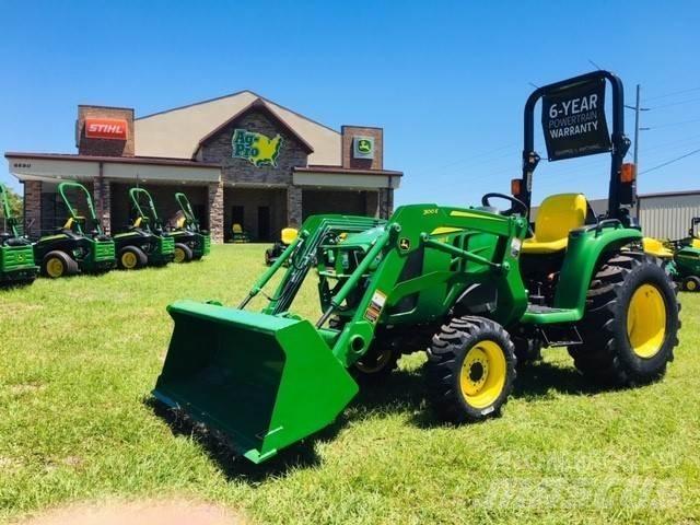 John Deere 3038E Kompaktie traktori