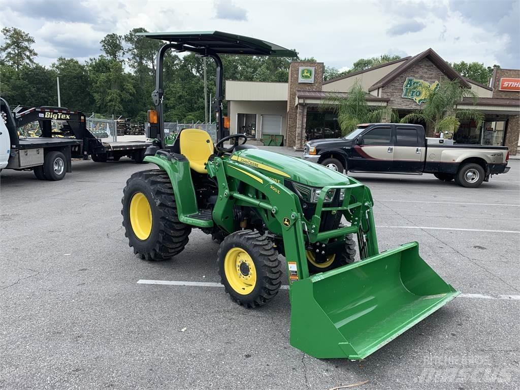 John Deere 3038E Kompaktie traktori