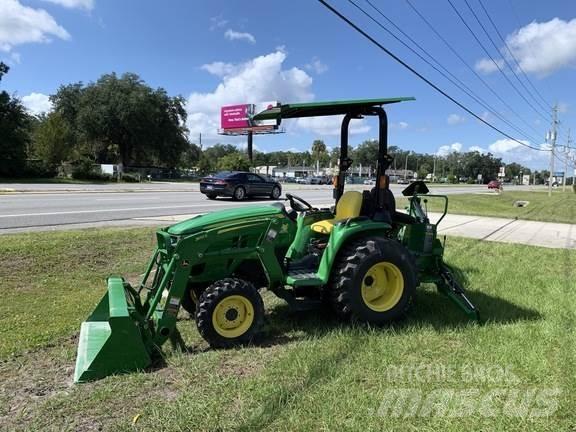 John Deere 3038E Kompaktie traktori