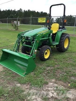 John Deere 3038E Kompaktie traktori