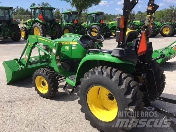 John Deere 3038E Kompaktie traktori