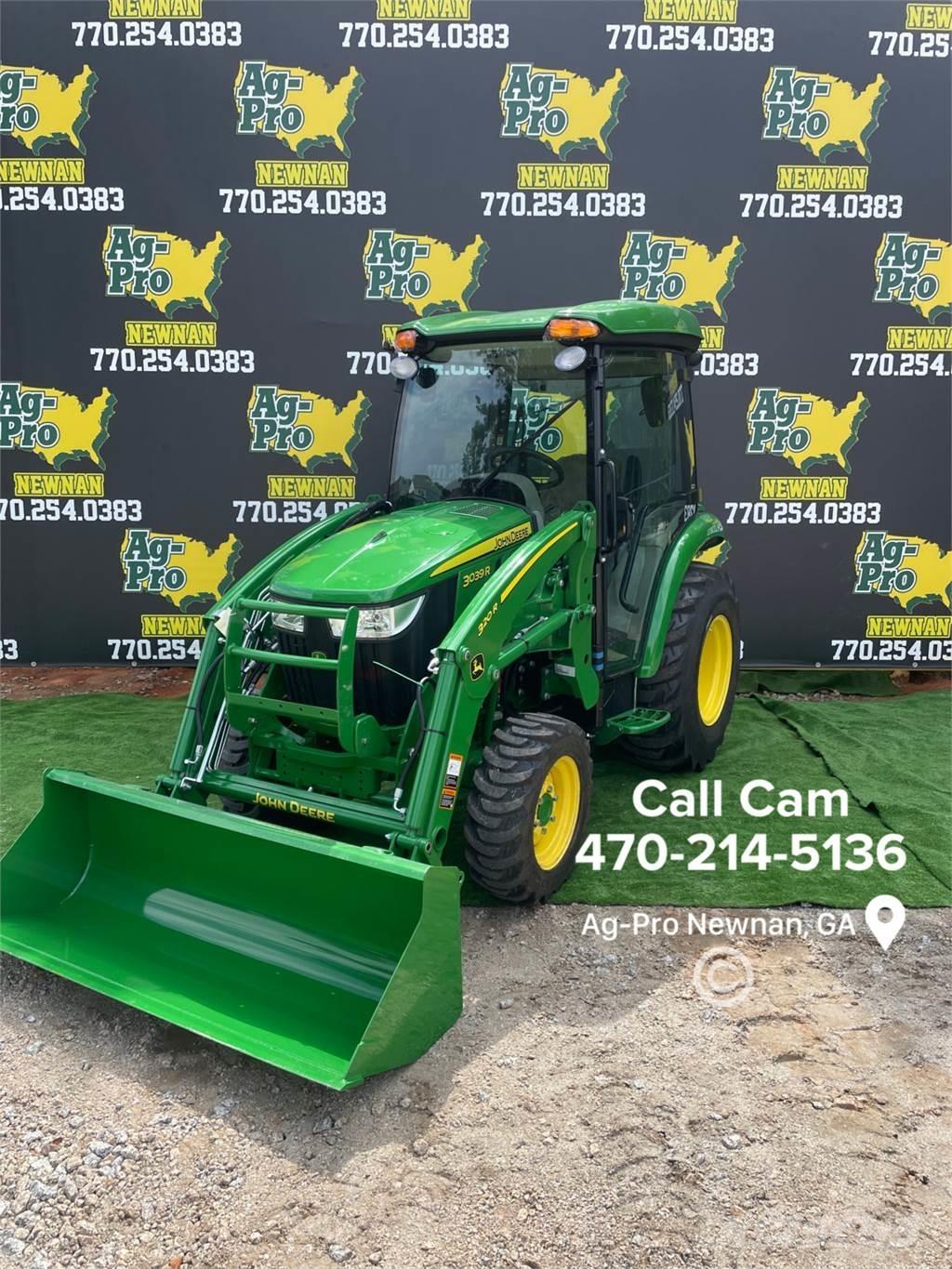 John Deere 3039R Kompaktie traktori