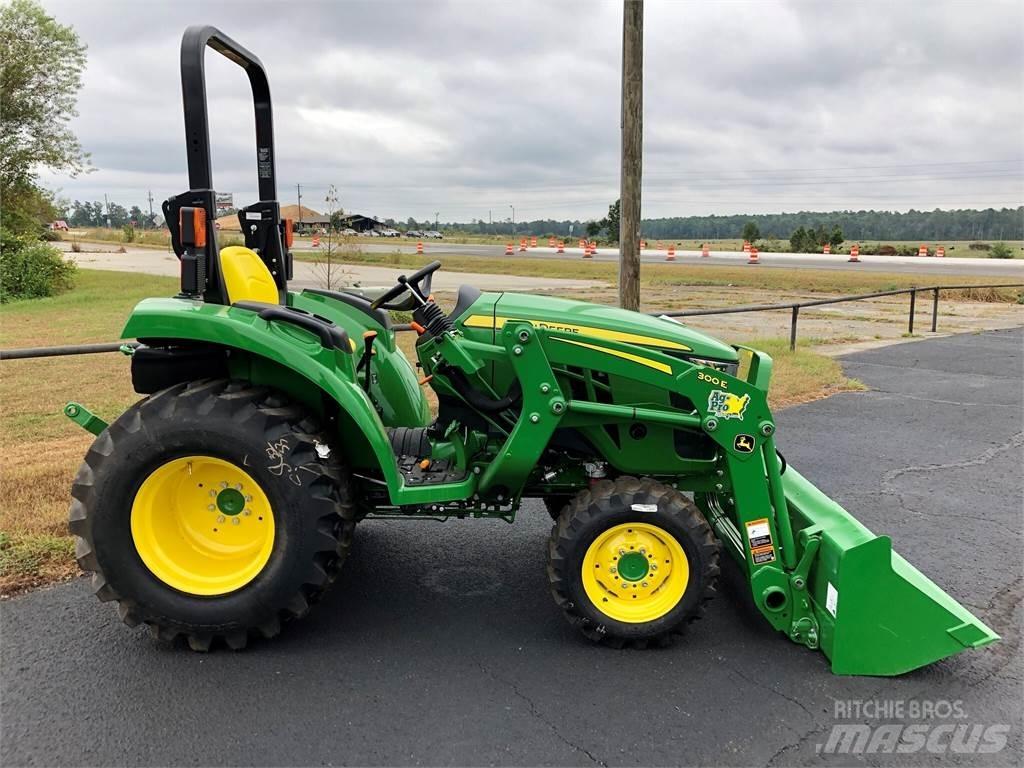 John Deere 3043D Traktori