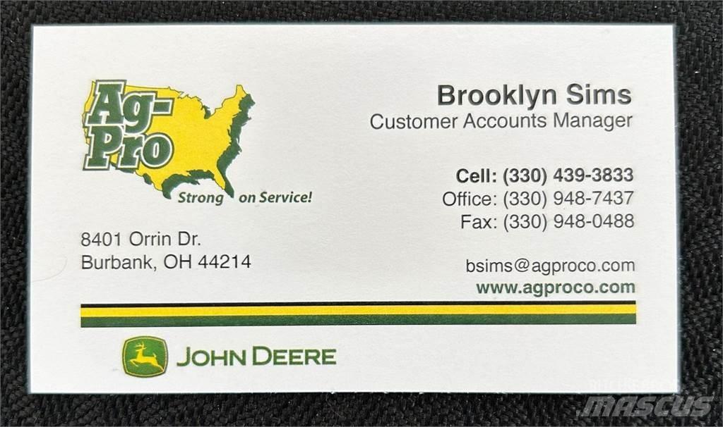 John Deere 3043D Traktori