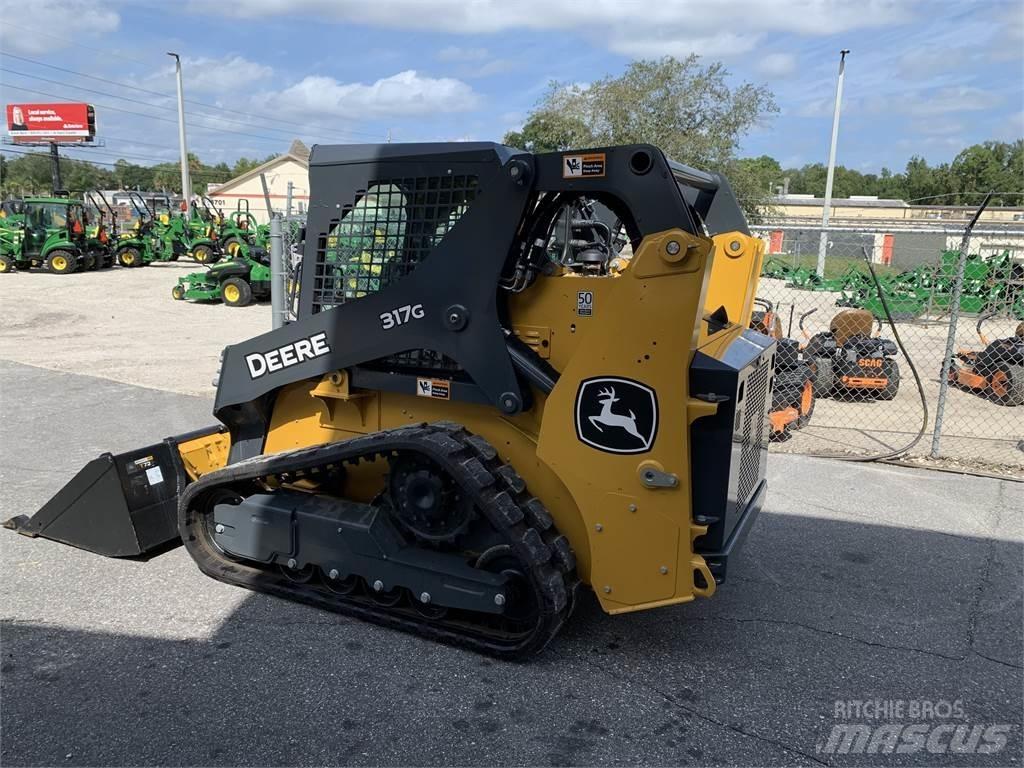 John Deere 317G Mini iekrāvēji