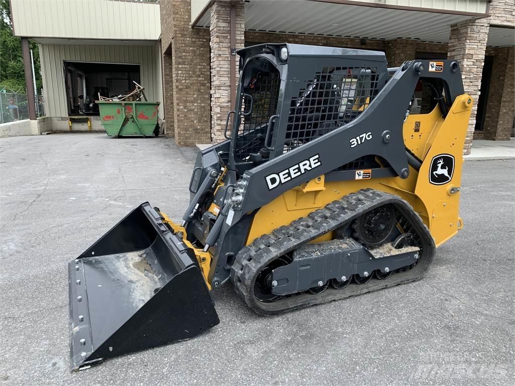 John Deere 317G Mini iekrāvēji