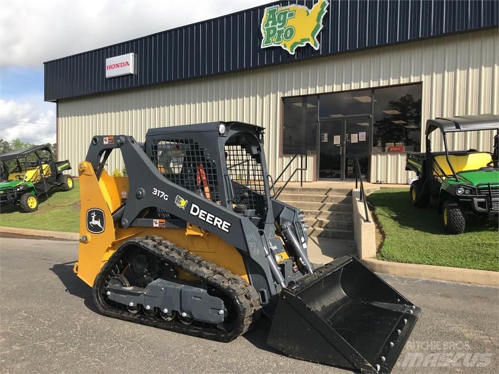 John Deere 317G Mini iekrāvēji