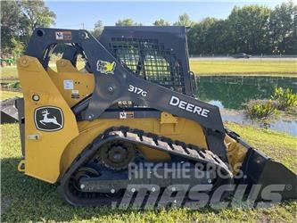 John Deere 317G Mini iekrāvēji