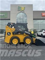 John Deere 318G Lietoti riteņu kompaktiekrāvēji