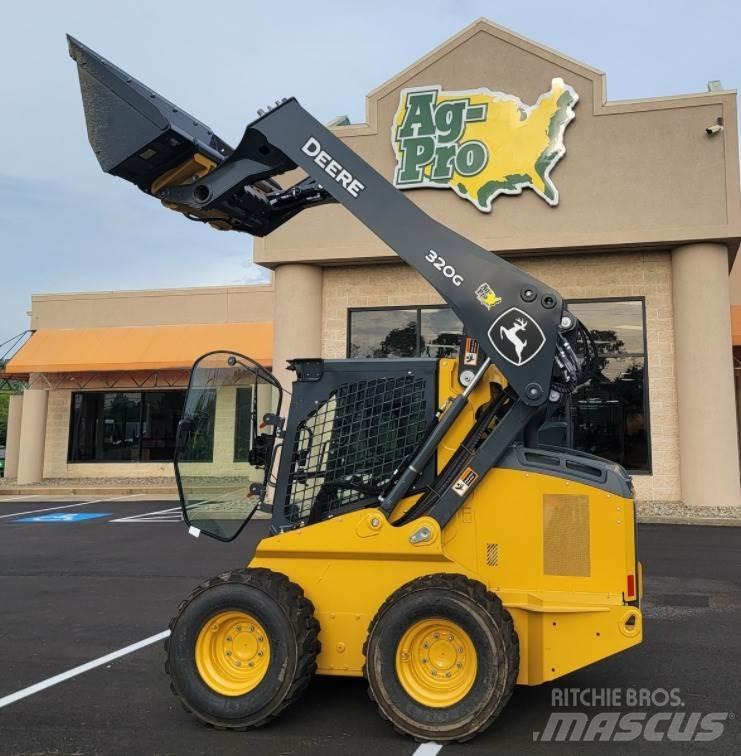 John Deere 320G Lietoti riteņu kompaktiekrāvēji