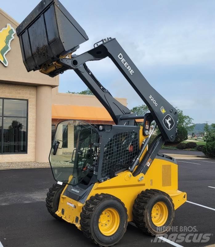 John Deere 320G Lietoti riteņu kompaktiekrāvēji