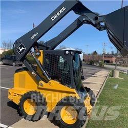 John Deere 324G Lietoti riteņu kompaktiekrāvēji