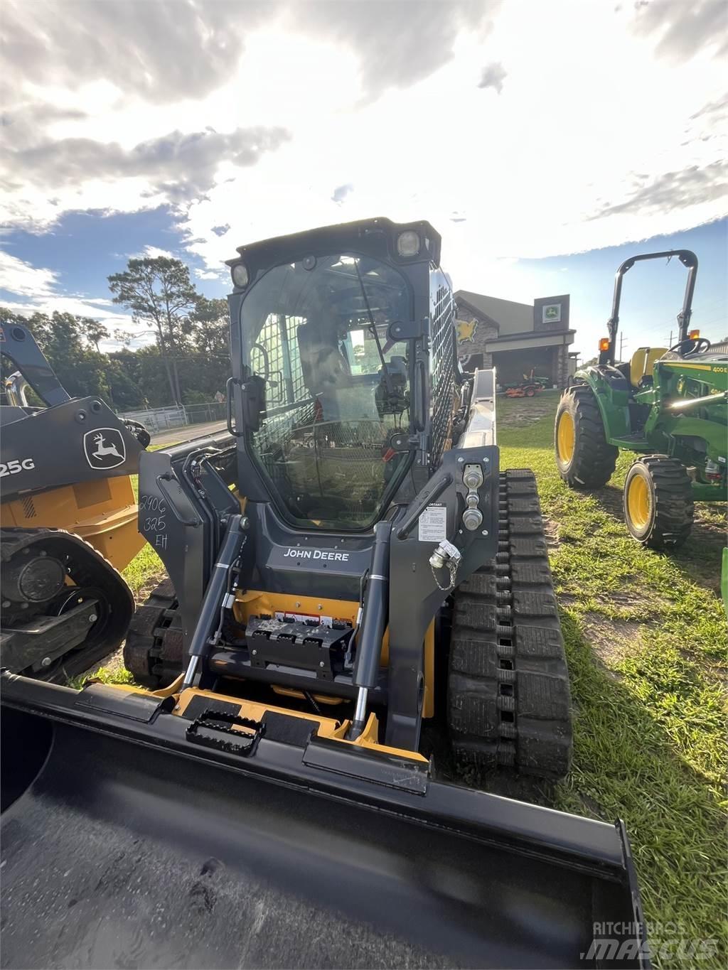 John Deere 325G Mini iekrāvēji