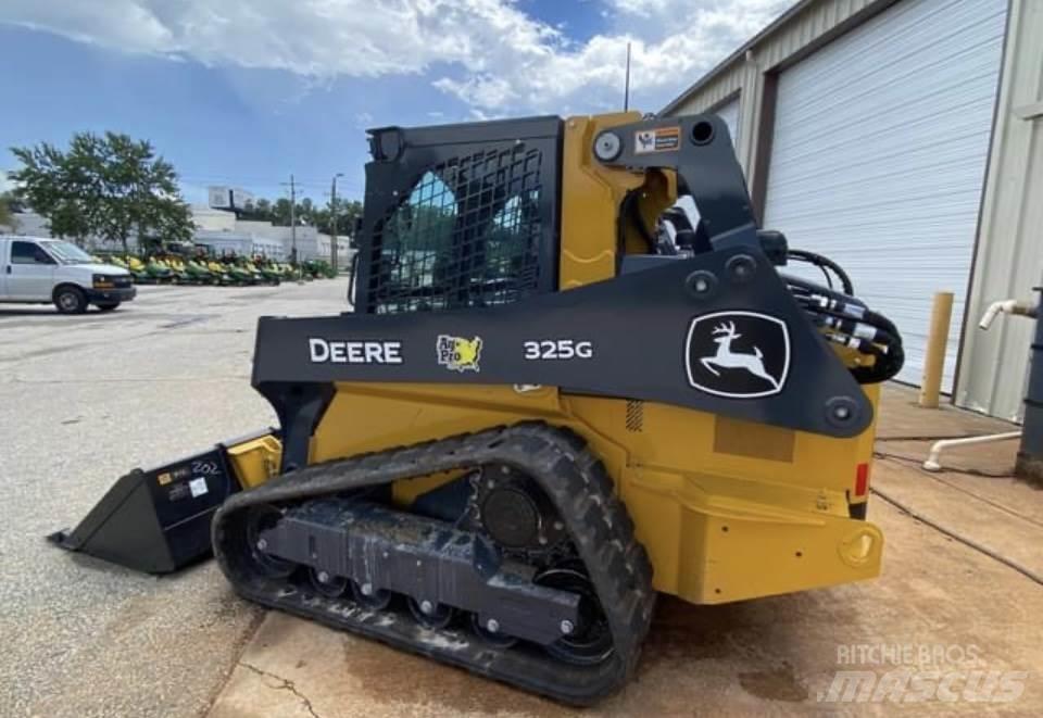 John Deere 325G Mini iekrāvēji