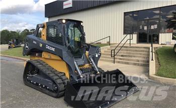 John Deere 331G Mini iekrāvēji