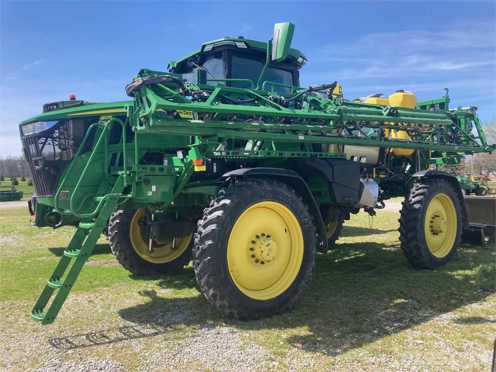 John Deere 410R Piekabināmie smidzinātāji(miglotāji)
