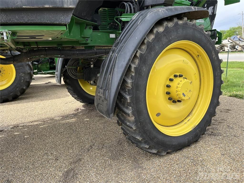 John Deere 412R Piekabināmie smidzinātāji(miglotāji)