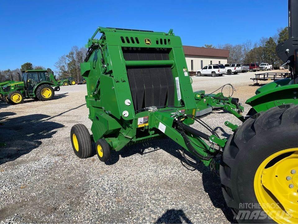John Deere 450E Rituļu preses