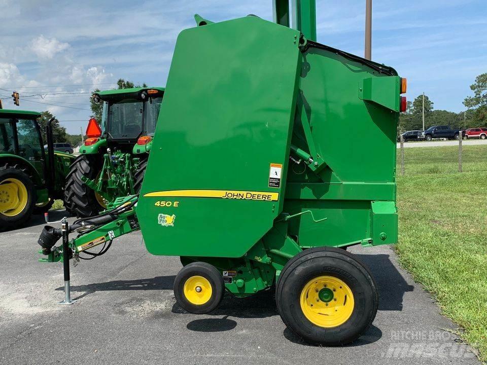 John Deere 450E Rituļu preses